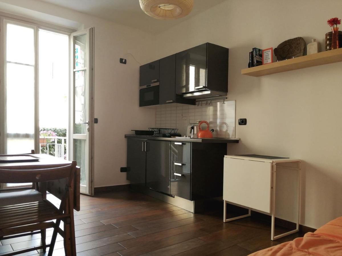 Al Molo 2 Apartment Комо Екстериор снимка
